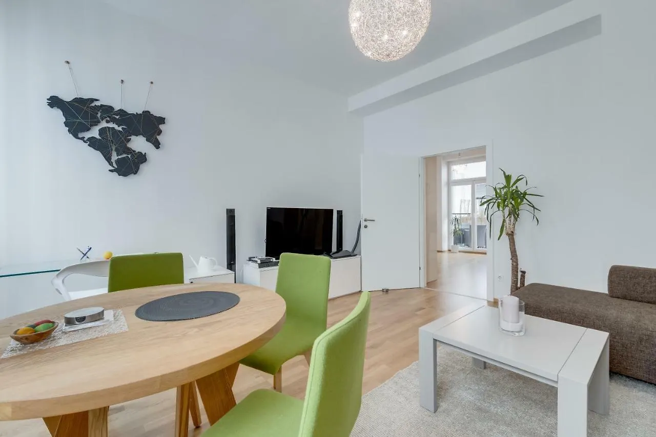 Modern Vienna Apartment