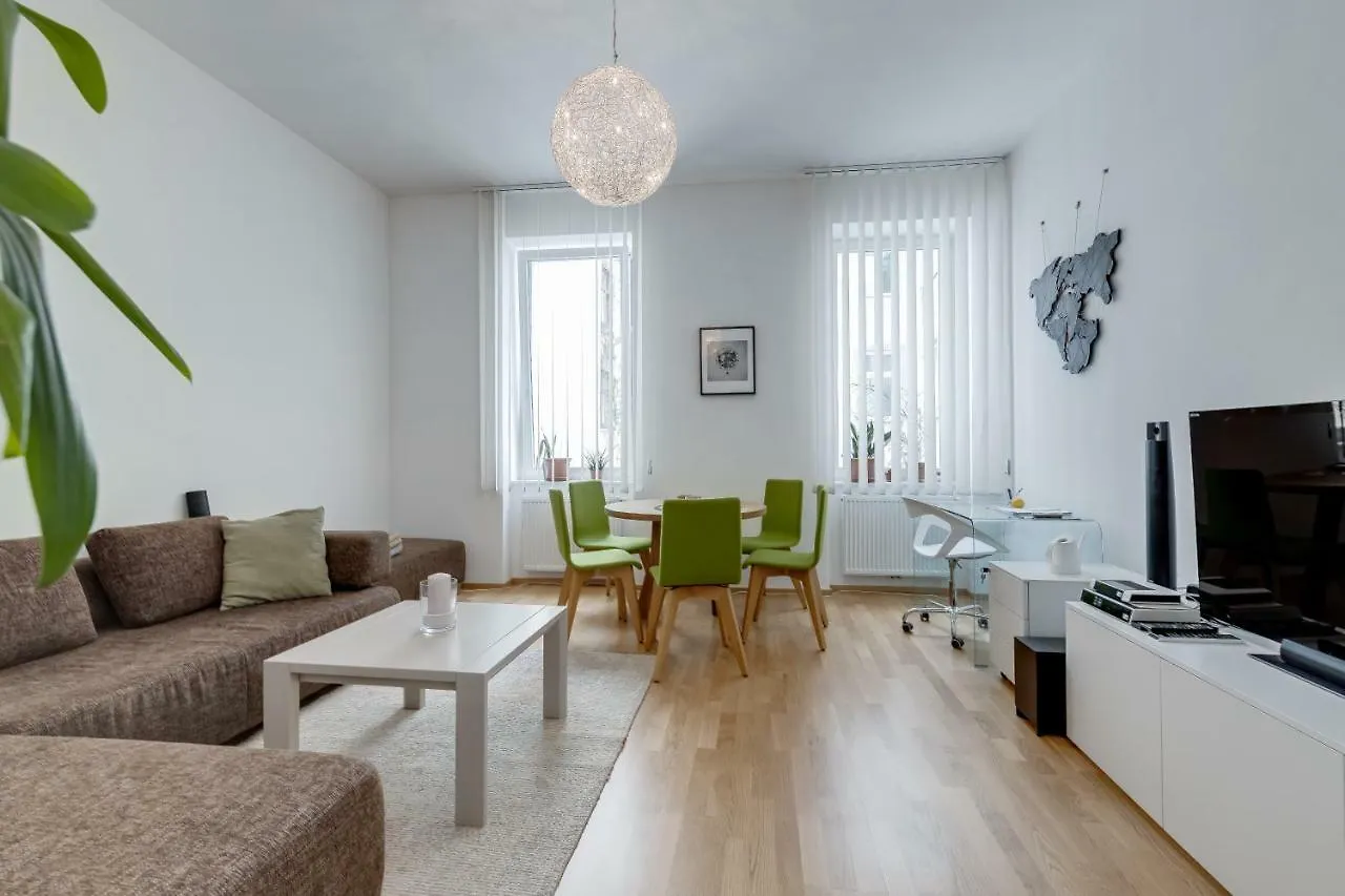 Modern Vienna Apartment